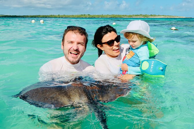 3-Hours Eye-Opening Stingray City Antigua - Transfer R/T included - Why Stingray City Makes a Strong Antigua Morning