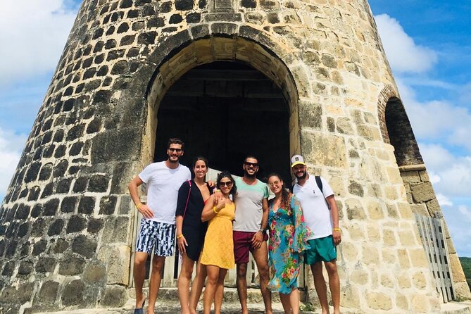 6-Hours Tour East Coast of Antigua: Stingray City, Lunch & Beach - The guides can make or break the day
