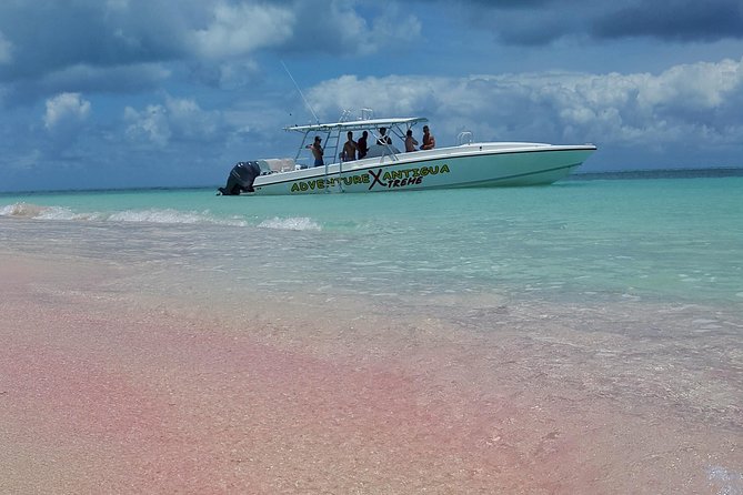Adventure Antigua - The Xtreme Circumnavigation - Green Island lunch: a welcome pause on the beach