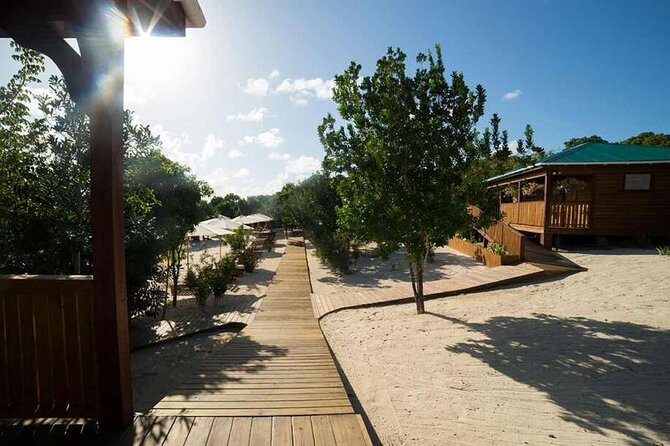 Adventure Power Boat Tour Antigua and Private Laviscount Island - Crew service and the details that matter