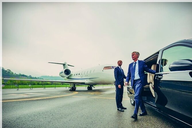 Antigua Airport Private Roundtrip Transfer to and from Royalton Antigua Resort - Key points to know before you book