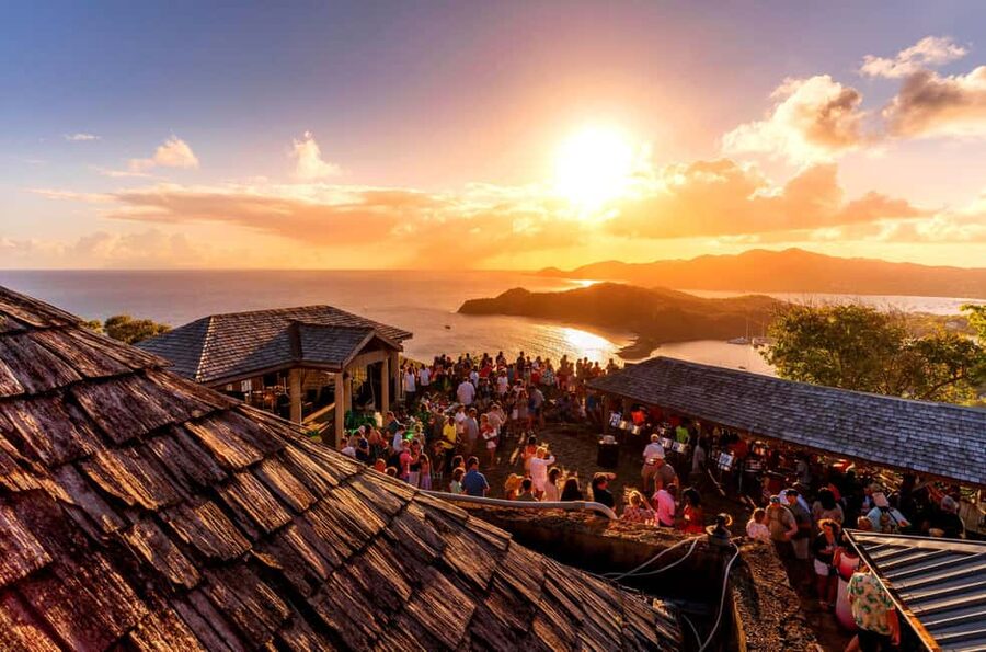 Antigua: Shirley Heights Sunset Party Transfer - The ride from your resort to the hilltop