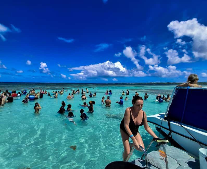 Antigua: Stingray City Experience with Round-Trip Transfer - What the $149 price really covers
