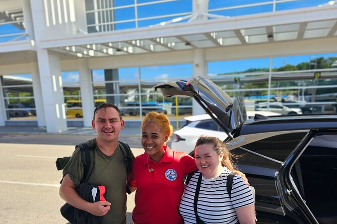 Biggvee Airport Roundtrip Transfer - The return trip to V.C. Bird International Airport