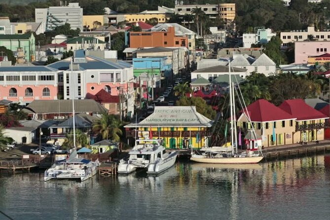 City of St John's Sightseeing Tour - The Guides Make the Biggest Difference