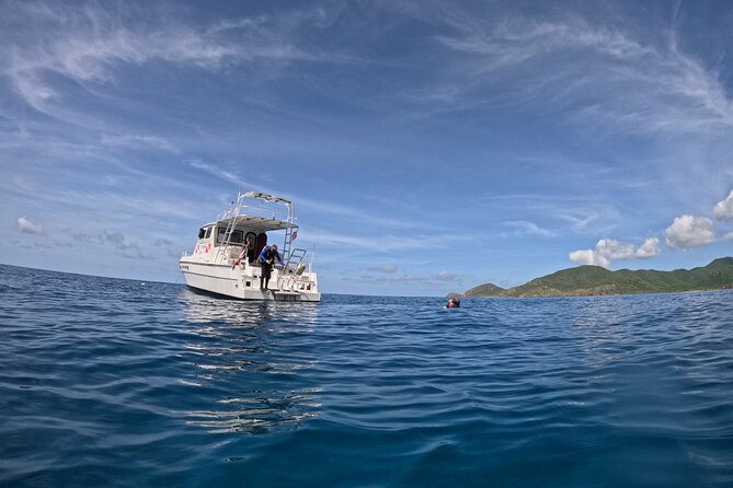 DiveCarib - An Eco-Friendly Certified Diver Trip in Antigua - The briefing makes the morning feel organized