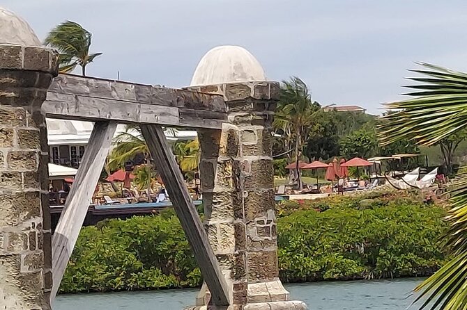 Group Tour for the Best of Antigua - Sugar, cricket, beaches, and the wider route