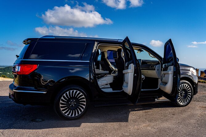 Luxury Airport transfer from or to Antigua Airport - Who will get the most from this service