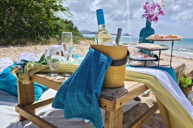 Luxury Private Picnic with Caribbean Cuisine - Choosing between appetizers and the full Caribbean feast