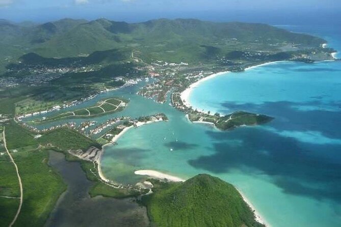 Most Beautiful Beaches of Antigua: Valley-Jolly or Fort-Dickenson - Jolly Beach: finer sand and an easier beach walk