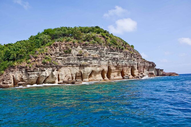 Power 360 Sightseeing and Snorkel Cruise Antigua - Group size, seating, and comfort