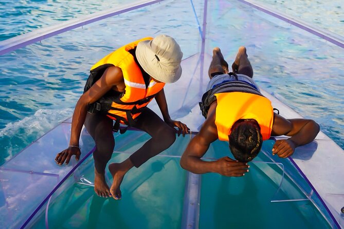 Reef Explorers Transparent Boat and Beach Tour - How the weather can change the whole experience