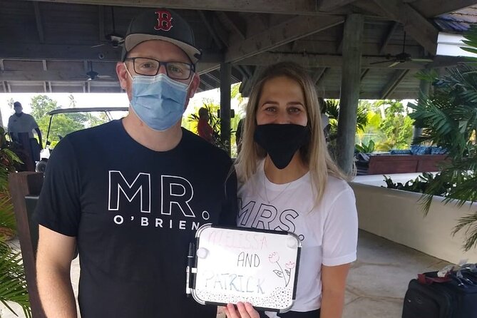 Round-Trip Transfer between Antigua Airport and Antigua Hotels - What the Shared Service Means for You