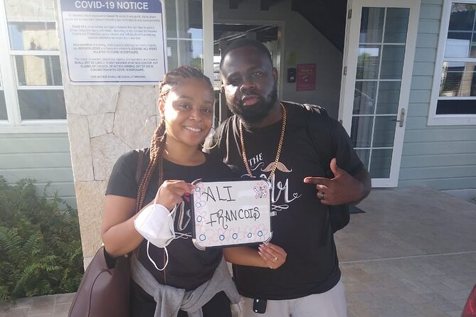 Round-Trip Transfer between Antigua Airport and Antigua Hotels - The Return Ride Requires More Attention