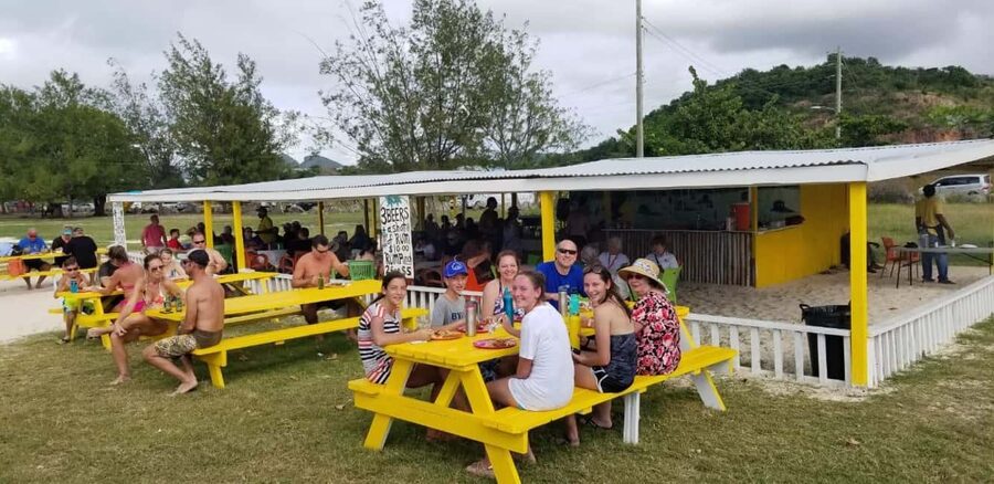 Sip & Paint with lunch on exciting Ffryes Tiki beach Bar - Guides, group mood, and service quality