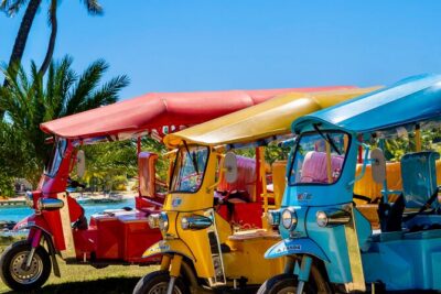 Tuk Tuk – Historical Harbour, Beach & Beers!